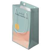 Boho Wüste Sunrise Mountains Abstrakt Kleine Geschenktüte (Vorderseite Schrägansicht)