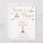 Boho Young Wild und Three 3. Birthday Party Girl Einladung (Vorderseite)