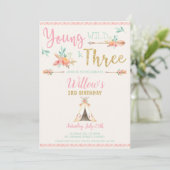 Boho Young Wild und Three 3. Birthday Party Girl Einladung (Stehend Vorderseite)