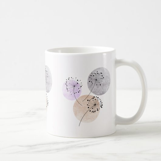 Boho Zen Dandelion Blume auf blauen, rosa Zirkeln Kaffeetasse (Rechts)
