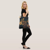 BOKEH FOTOGRAFIE DER GELBEN BLUMEN TASCHE (Am Model)