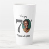 Bold 70th Birthday Photo Milchtasse (Vorderseite)