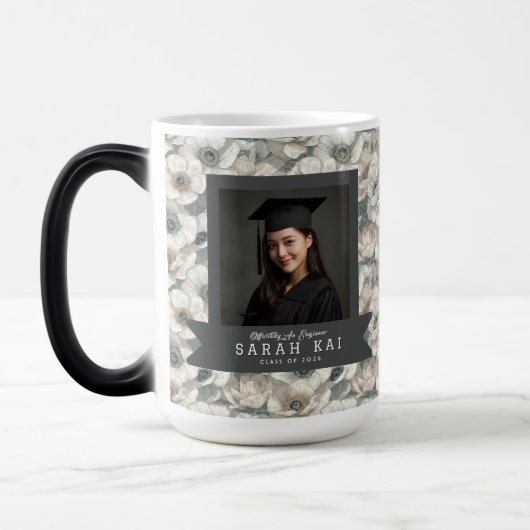 Bold Anemones Pattern Grandaughter Graduation Verwandlungstasse (Links)