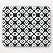 Bold Black and White Symmetrical Arabesque Pattern Mousepad (Vorne)