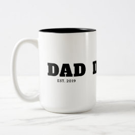 Bold Black & White Text Est Year Dad Zweifarbige Tasse