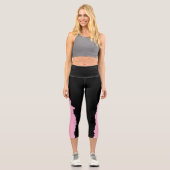 Bold Black with Soft Pink Unique Stylish Capri Leggings (Vorderseite)