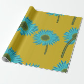 Bold Blue Daisy Art auf Mustard Yellow Background Geschenkpapier (Ungerollt)