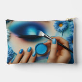 Bold Blue Eye Shadow Zubehörtasche (Rückseite)