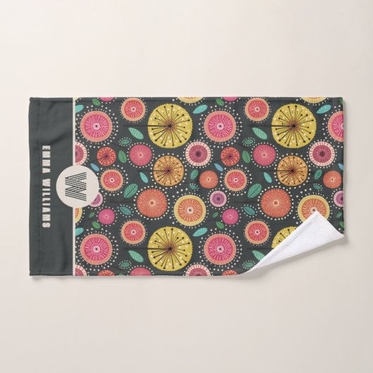 Bold Boho Scandi Folk Floral Custom Monogram Badhandtuch Set (Handtuch)
