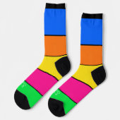 BOLD BRIGHT FARBFARBIGE, STRIPIERTE MONOGRAMM-INIT SOCKEN (Linkes Detail)