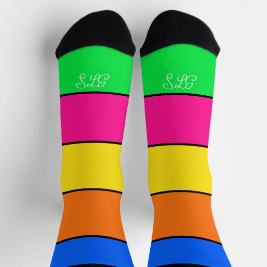 BOLD BRIGHT FARBFARBIGE, STRIPIERTE MONOGRAMM-INIT SOCKEN (Oben)
