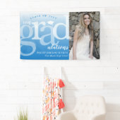 Bold ConGRADulationen Blue Ombre Foto Abschluss Banner (Insitu)