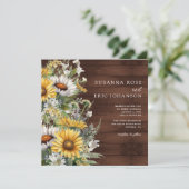 Bold Country Daisies Wood Wedding Einladung (Stehend Vorderseite)