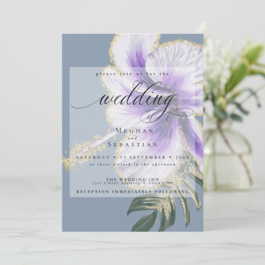 Bold Elegant Amethyst Lila Floral Wedding Invita Einladung (Stehend Vorderseite)