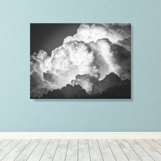 Bold Fluffy Clouds Leinwand Art Print (Insitu (Holzboden))