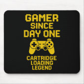 Bold Gamer Vater Design - Gelbe Controller Art Mousepad (Vorne)