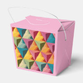 Bold Geometric Triangle Pattern Geschenkschachtel (Rückseite)