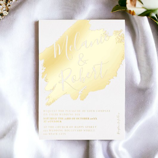 bold gold brushstroke white chic wedding initials folieneinladung
