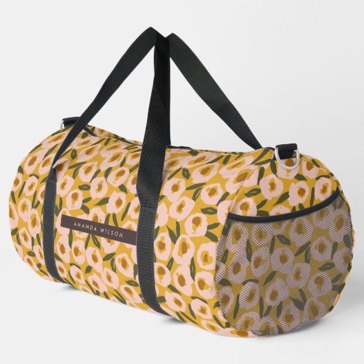 Bold Inky Floral Pattern | Hand-Drawn Botanical Duffle Bag (Rechte Ecke)