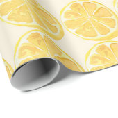 Bold Lemon Slice Pattern in Sunny Yellow Geschenkpapier (Rolleneckpunkt)