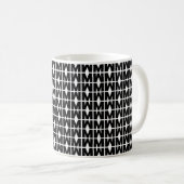 Bold Letter M Muster Alphabet Kaffeetasse (VorderseiteRechts)