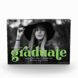 Bold Lime Green Typography Graduierung Fotoblock