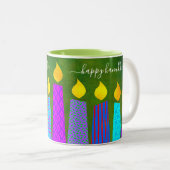 Bold Menorah Candles Happy Hanukkah Script Green Zweifarbige Tasse (VorderseiteRechts)