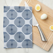 Bold Minimalist Poppy Textured Floral Blue Geschirrtuch (Viertel Falte)