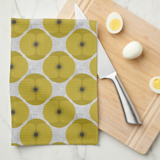 Bold Minimalist Poppy Textured Floral Yellow Geschirrtuch (Viertel Falte)