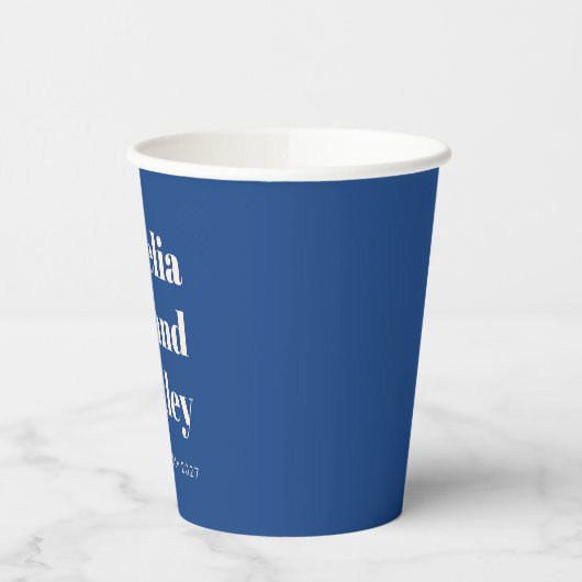 Bold Minimalistisch Blue Retro Custom Wedding Pappbecher (Links)