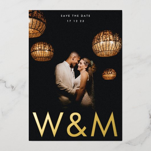 Bold Modern Gold Foto Monogram Save the Date Folieneinladung (Vorderseite)