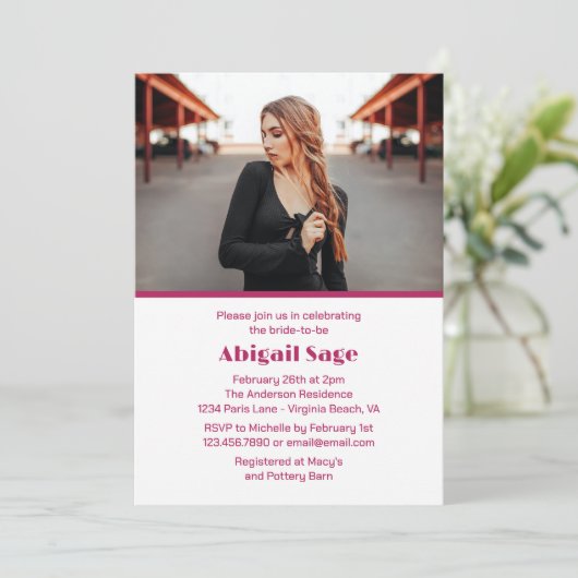 Bold Modern Paris Eiffel Tower Brautparty Einladung (Stehend Vorderseite)