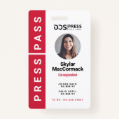 Bold Modern Red Circle Foto Press Pass & Logo Ausweis (Vorderseite)