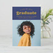 BOLD MODERN RETRO GRADUATE | EINLADUNG VON ABSCHLÜ (Stehend Vorderseite)