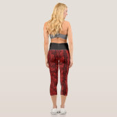 Bold Pattern Capri Yoga Leggings (Rückseite)