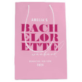Bold Pink Bachelorette Weekend Mittlere Geschenktüte (Vorderseite)