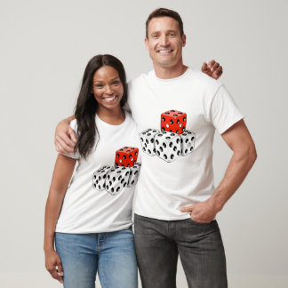 Bold Red Die auf White Dice - Game Night T-Shirt