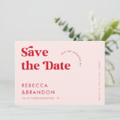 Bold Retro Pink & Red Typografy Modern Wedding Save The Date (Stehend Vorderseite)