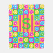 Bold S Initial Citrus Squares Vibrant Fleecedecke (Vorderseite)