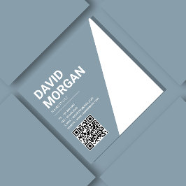 Bold Script Typografy Qr Code Dusty Blue Quadratische Visitenkarte