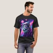 Bold Space Cat Adventure - Retro Vaporwave Galaxy T-Shirt (Vorne ganz)