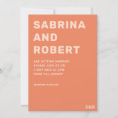 Bold Unique Typografy Peachy Orange Wedding Einladung (Vorderseite)