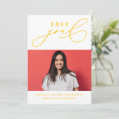 BOLD WHIMSICAL CALLIGRAPHY ABSCHLUSS INVITATION EINLADUNG (Stehend Vorderseite)