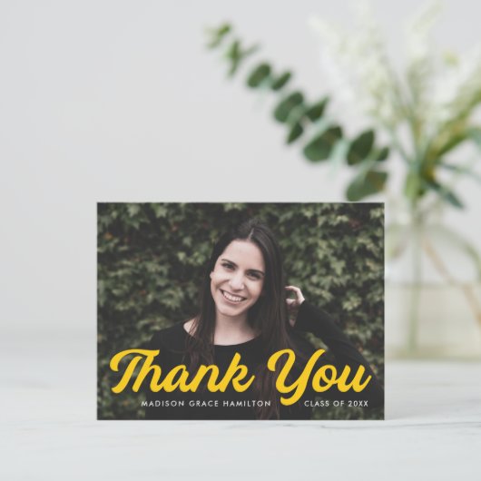 Bold Yellow Script Foto Abschluss Vielen Dank Postkarte (Stehend Vorderseite)