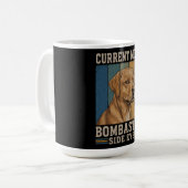 Bombastisches Seitenblick-Labrador Retro Lustiges Kaffeetasse (Vorderseite Links)