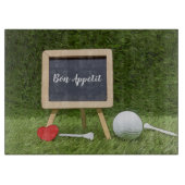 Bon Appétit Golfball mit Tee und rotem Herzen Schneidebrett (Vorderseite)