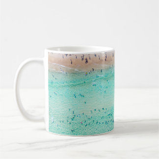 Bondi Beach, Sydney, Sommer. Kaffeetasse