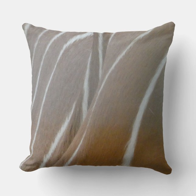 Bongo Antelope Skin Pattern Throw Kissen (Vorderseite)
