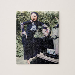 Bonnie Parker raucht eine Zigarre 1933 Color Redux Puzzle