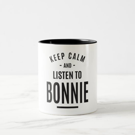 Bonnie Personalisiert Name Zweifarbige Tasse (Mittel)